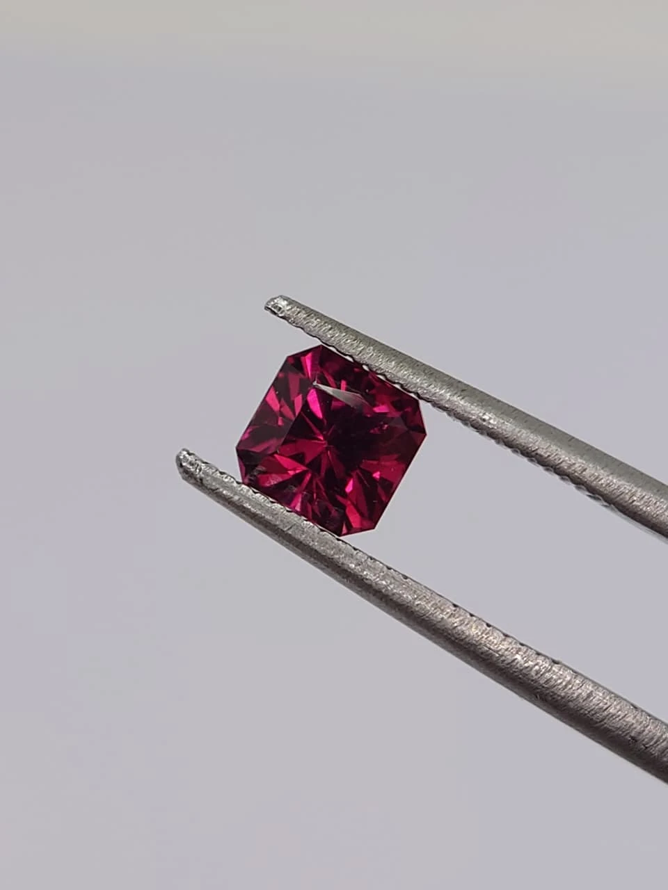 0.9ct Natural Umbalite Garnet from Tanzania — view 1
